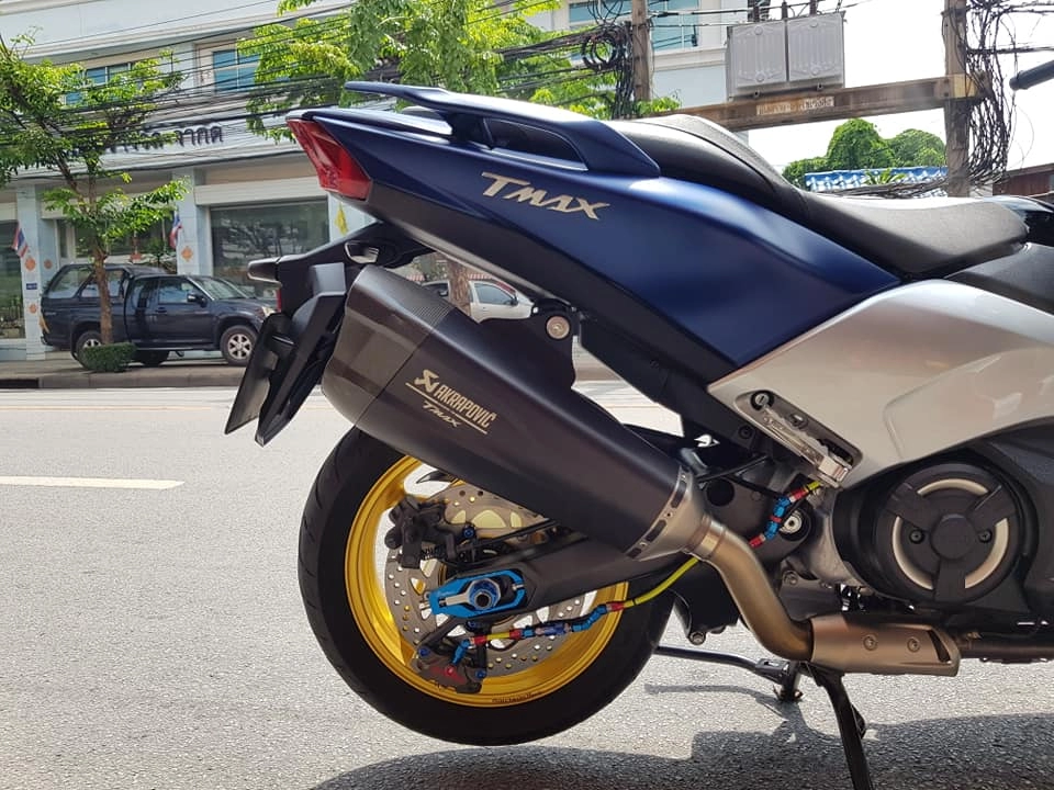 Yamaha tmax 530 độ - bản nâng cấp hoàn thiện của biker thái