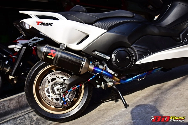 Yamaha tmax 530 độ hào nhoáng với đồ chơi cực chất