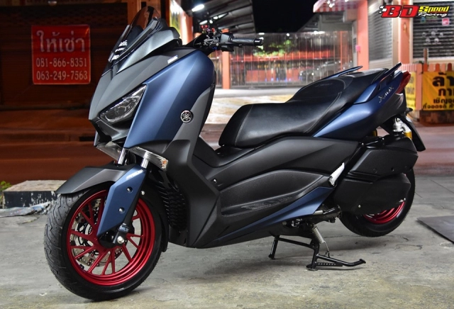 Yamaha x-max 300 độ hầm hố với dàn đồ chơi cao cấp