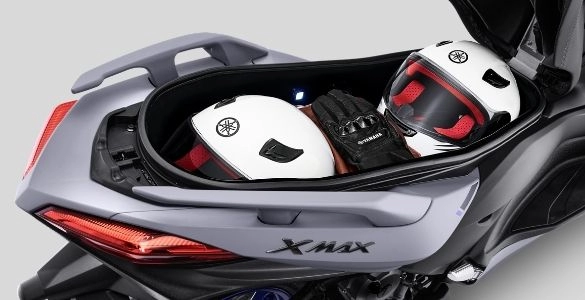 Yamaha xmax 250 đã cập bến việt nam chốt giá 136 triệu đồng