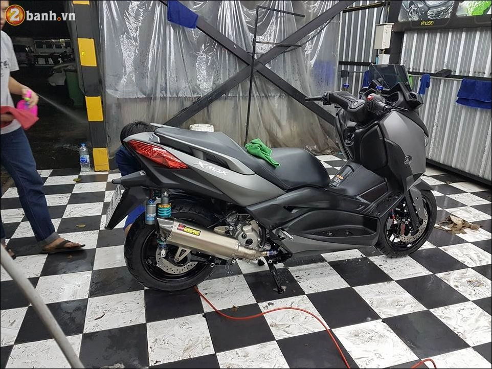 Yamaha xmax bản độ công nghệ đầy lôi cuốn từ đàn anh scooter