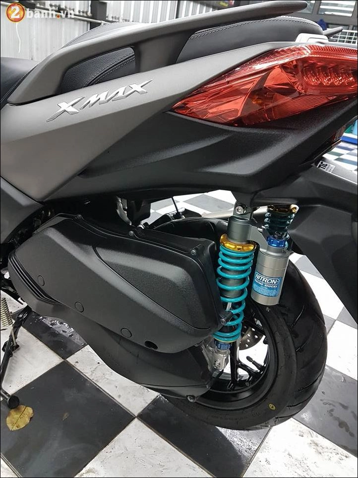 Yamaha xmax bản độ công nghệ đầy lôi cuốn từ đàn anh scooter