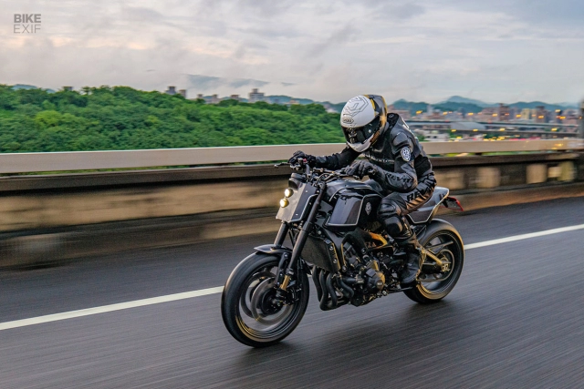 Yamaha xsr900 độ khủng đến từ rough crafts ở đài loan