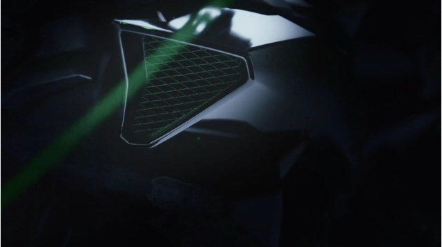 Z1000 supercharger với một loạt trang bị mới vừa được kawasaki hé lộ trong teaser thứ 2
