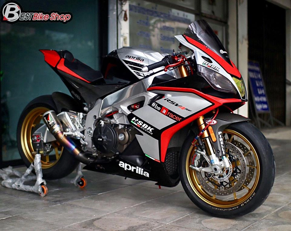 Aprilia rsv4 vẻ đẹp kiêu sa từ mẫu xe công nghệ ý