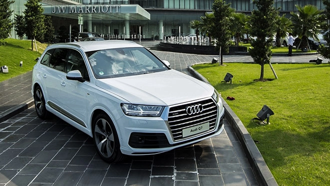 Audi việt nam triệu hồi dòng q7 để kiểm tra chi tiêt hê thông lái