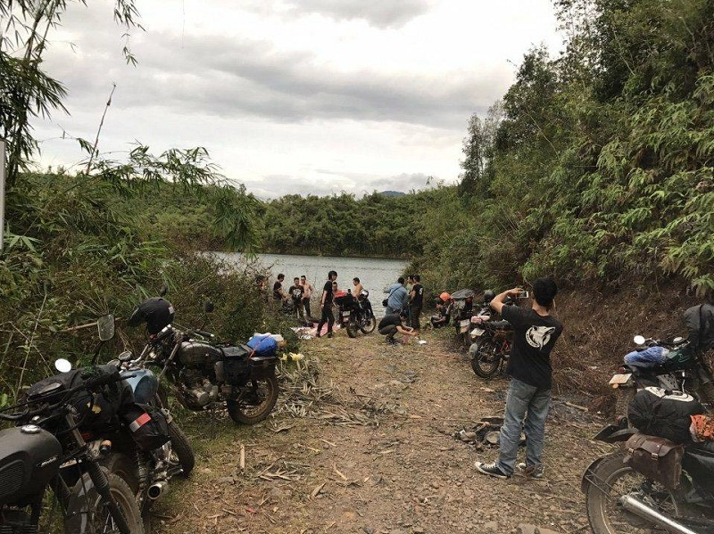 Biker chân chính đừng so sánh họ với trẻ đi hoang mang mác phượt thủ