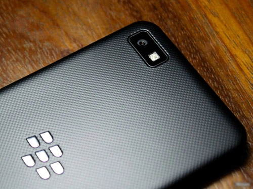 Blackberry 10 l-series rò rỉ tại việt nam