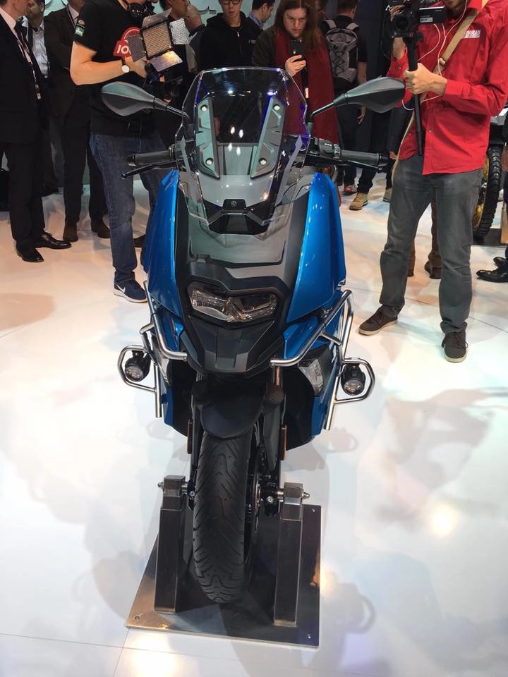 Bmw c400 x 2018 xe tay ga mới nhất của bmw chào hàng