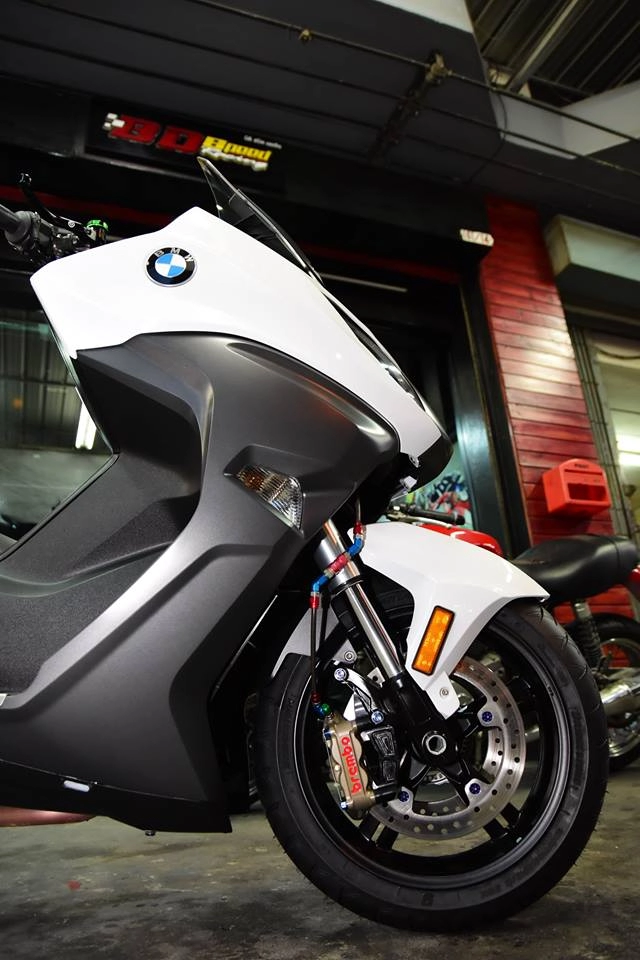 Bmw c650 sport độ căng đét với dàn option khủng