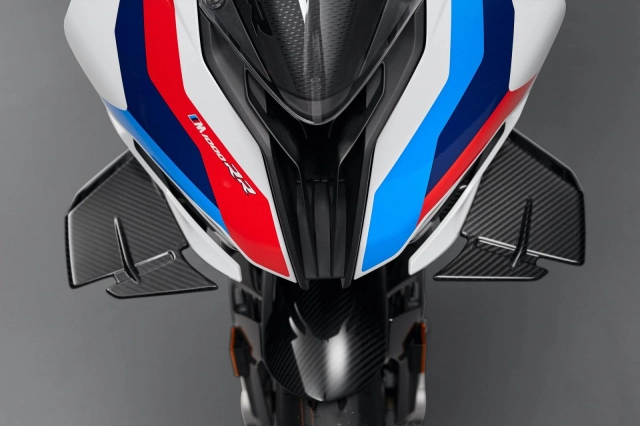 Bmw m1000rr được tiết lộ chuẩn bị có mặt tại châu á