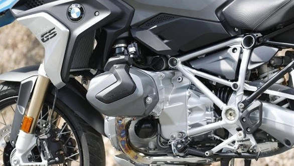 Bmw r1250gs và bmw r1250rt 2019 được công bố tại sự kiện intermot 2018