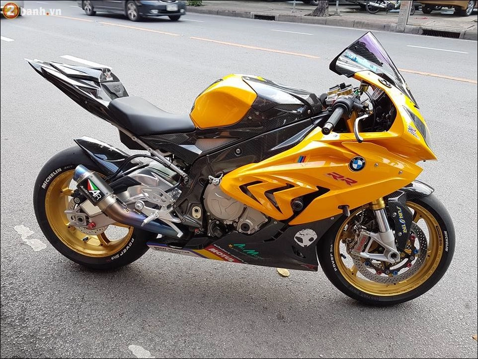 Bmw s1000rr bản độ đậm chất chơi cùng version yellow racing sport