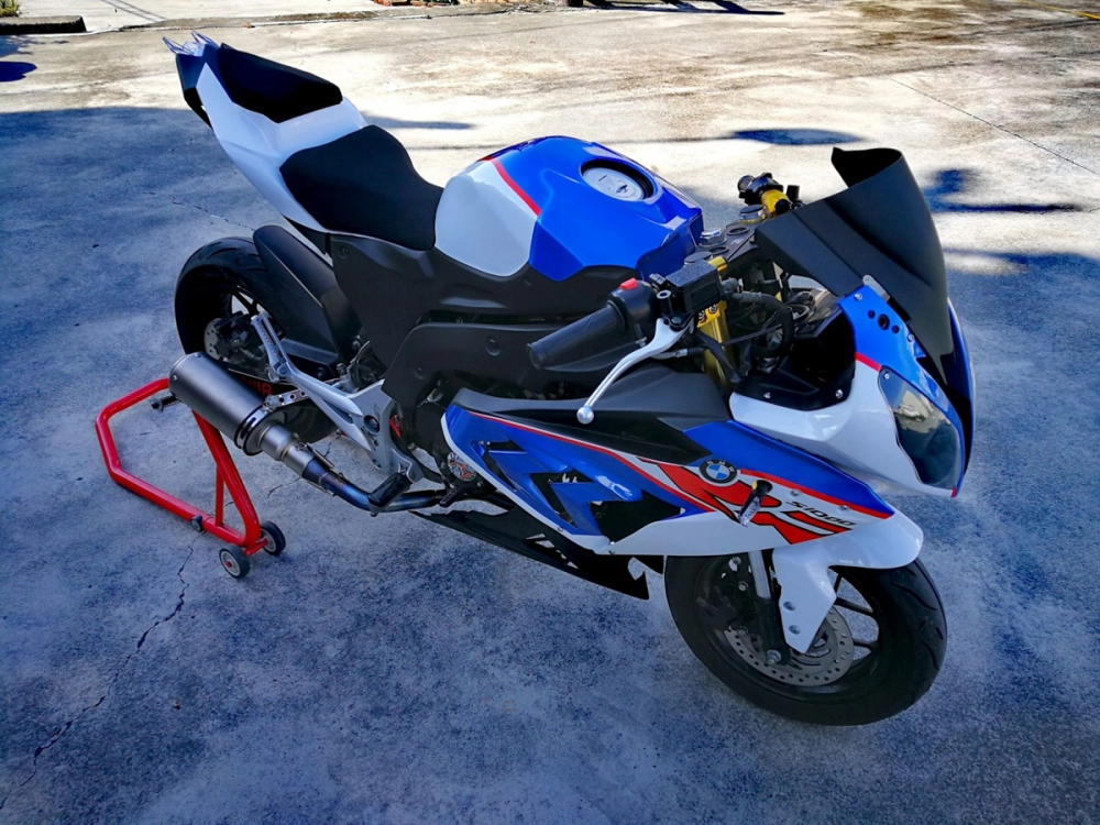 Bmw s1000rr bản độ từ chiếc honda msx 125cc khá độc đáo