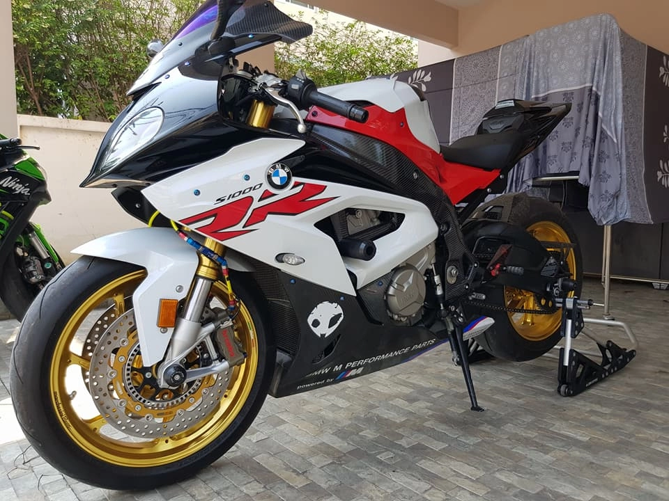 Bmw s1000rr bản nâng cấp đầy tinh tế đến từ thái