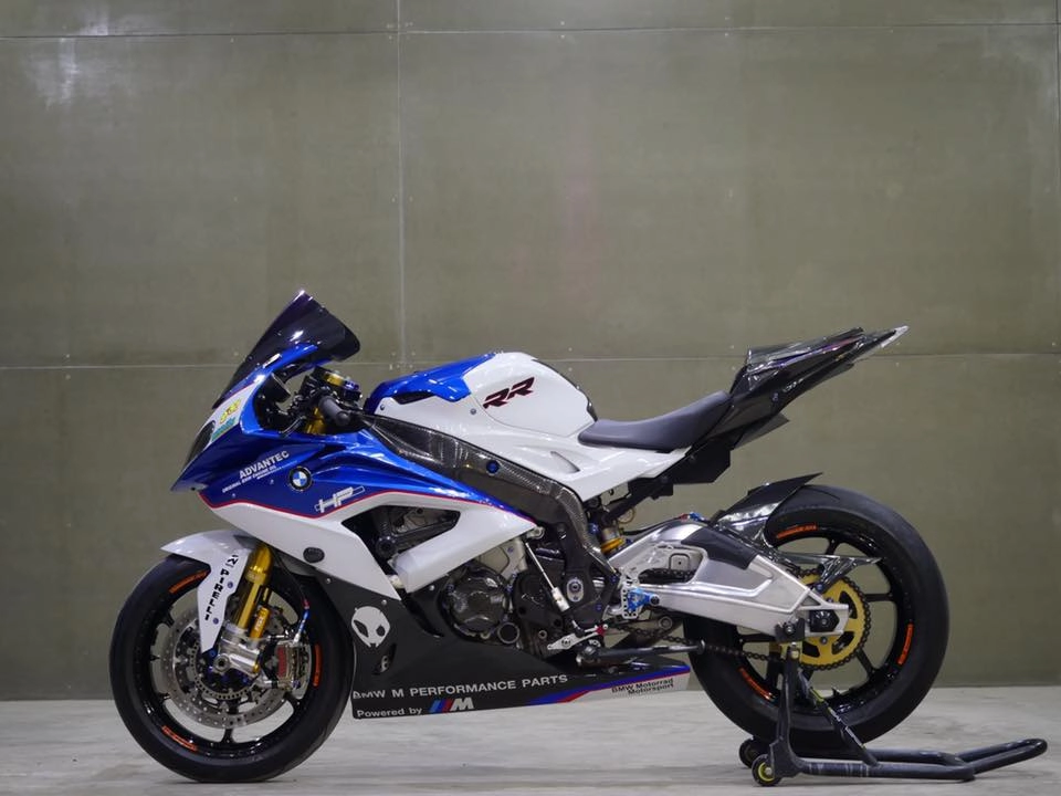 Bmw s1000rr cá mập sát thủ hút hồn người xem qua bản độ full option