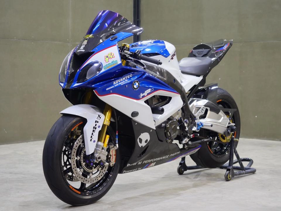 Bmw s1000rr cá mập sát thủ hút hồn người xem qua bản độ full option