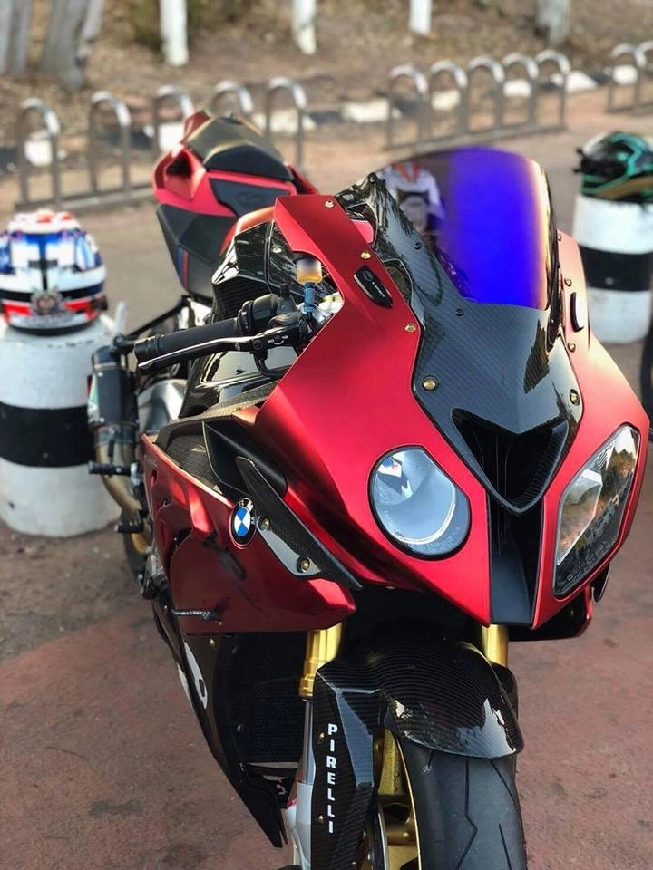 Bmw s1000rr cá mập shark gợi cảm cùng tông màu red candy