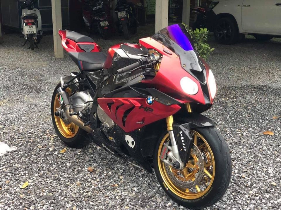 Bmw s1000rr cá mập shark gợi cảm cùng tông màu red candy