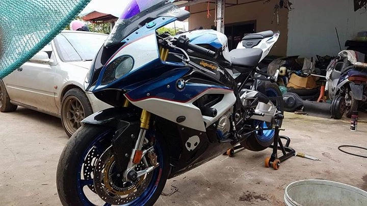 Bmw s1000rr cá mập trứ danh lột xác ngoạn mục từ xứ chùa vàng