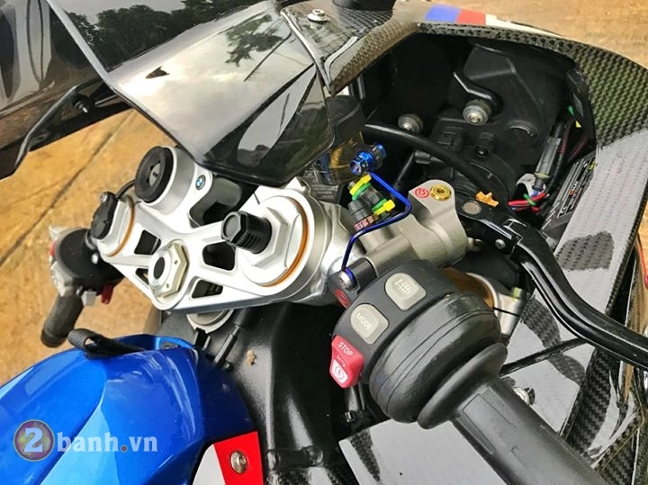 Bmw s1000rr đầy đẳng cấp với gói option thiệt hại hơn trăm triệu đồng