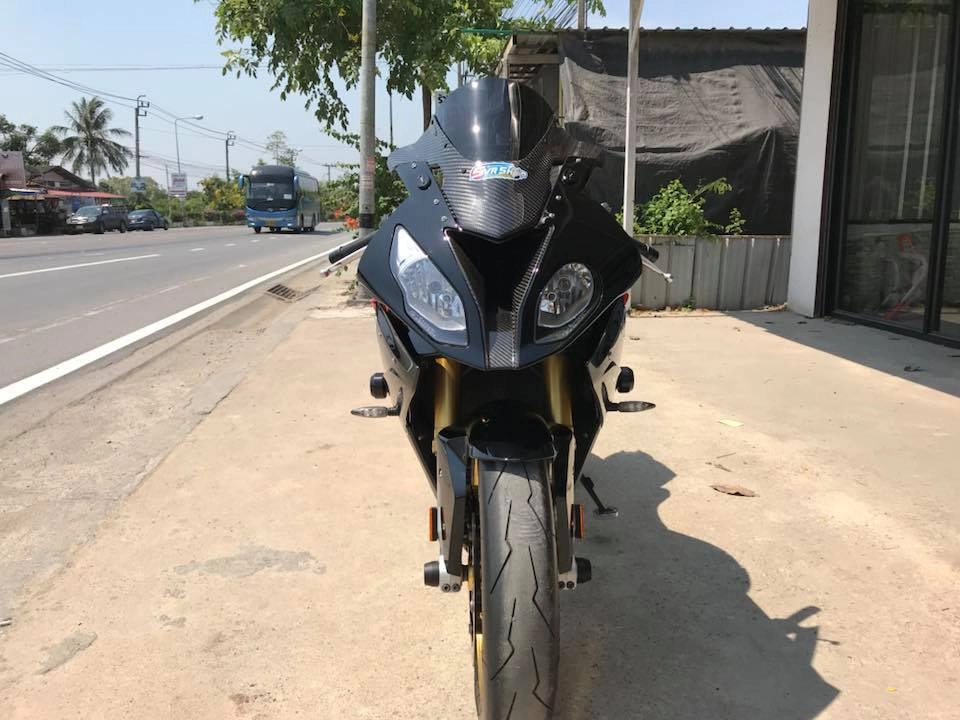 Bmw s1000rr độ cá tính bên phụ kiện bodykit carbon fiber