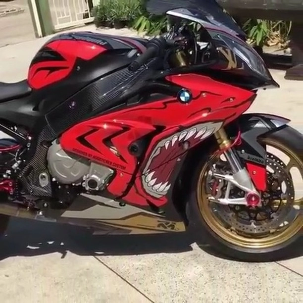 Bmw s1000rr mang diện mạo mới táo bạo và đầy phong cách hơn 