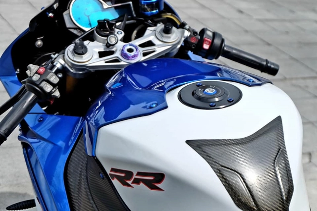 Bmw s1000rr siêu phẩm độ cá tính với loạt nâng cấp khủng