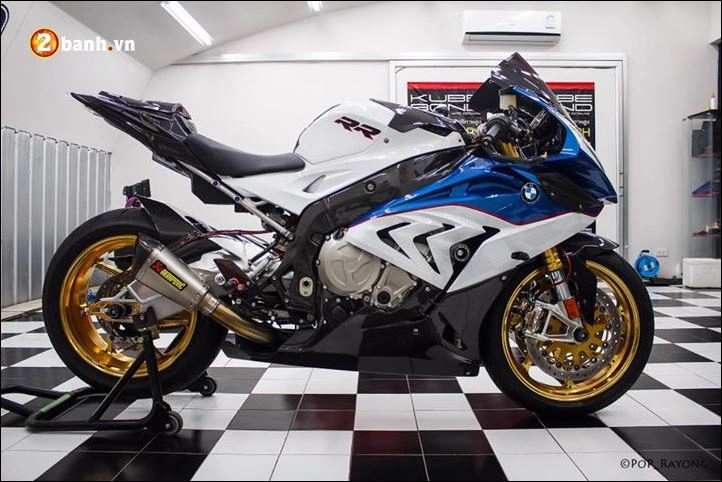 Bmw s1000rr superbike đầy khiêu khích với body độ cực chuẩn