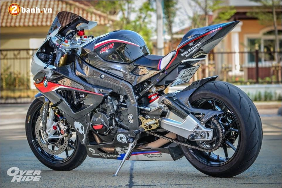 Bmw s1000rr thợ săn biển cả mang tên shark carbon