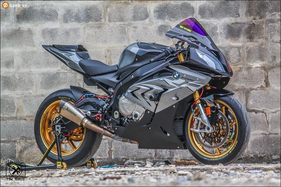 Bmw s1000rr vẻ đẹp khó cưỡng từ thiết kế bất đối xứng