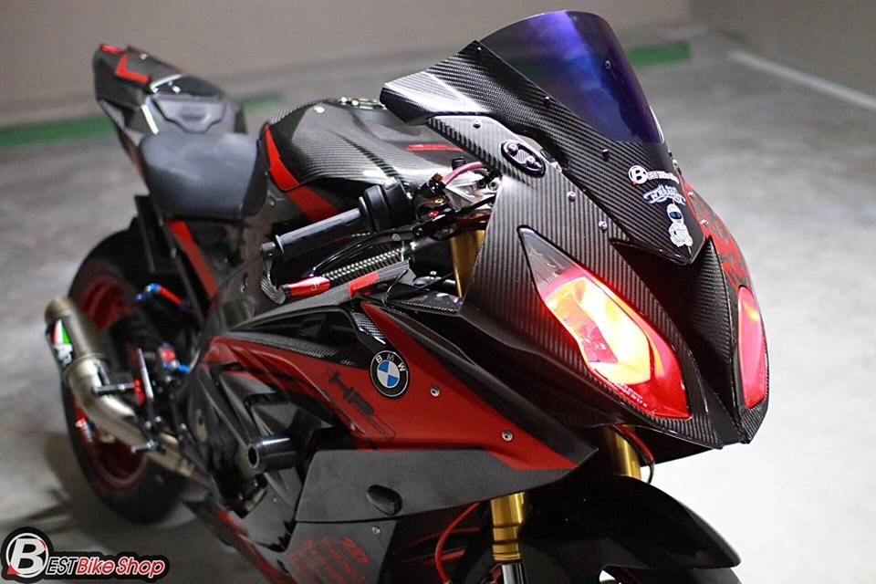 Bmw s1000rr vẻ đẹp tuyệt sắc bên công nghệ carbon