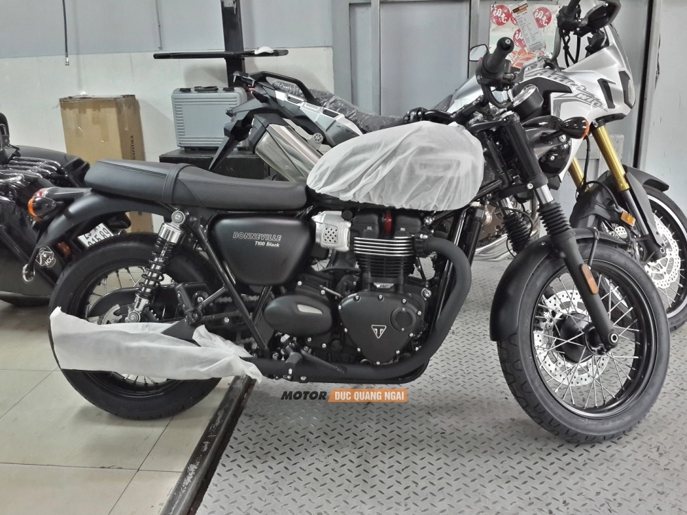 Bonneville t100 black 2017 số lượng lớn tiếp tục về việt nam