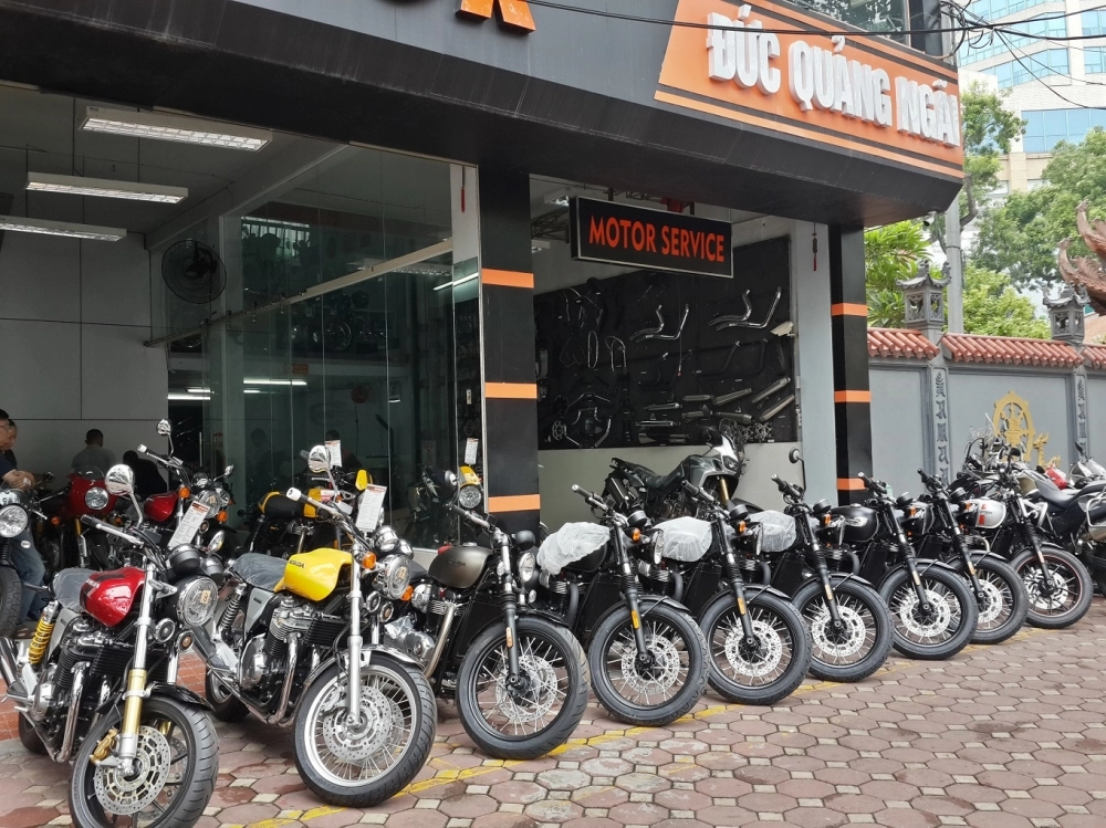 Bonneville t100 black 2017 số lượng lớn tiếp tục về việt nam