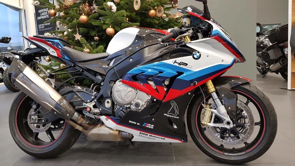 Cận cảnh bmw motorrad s1000rr 2018 magny - cours edition 