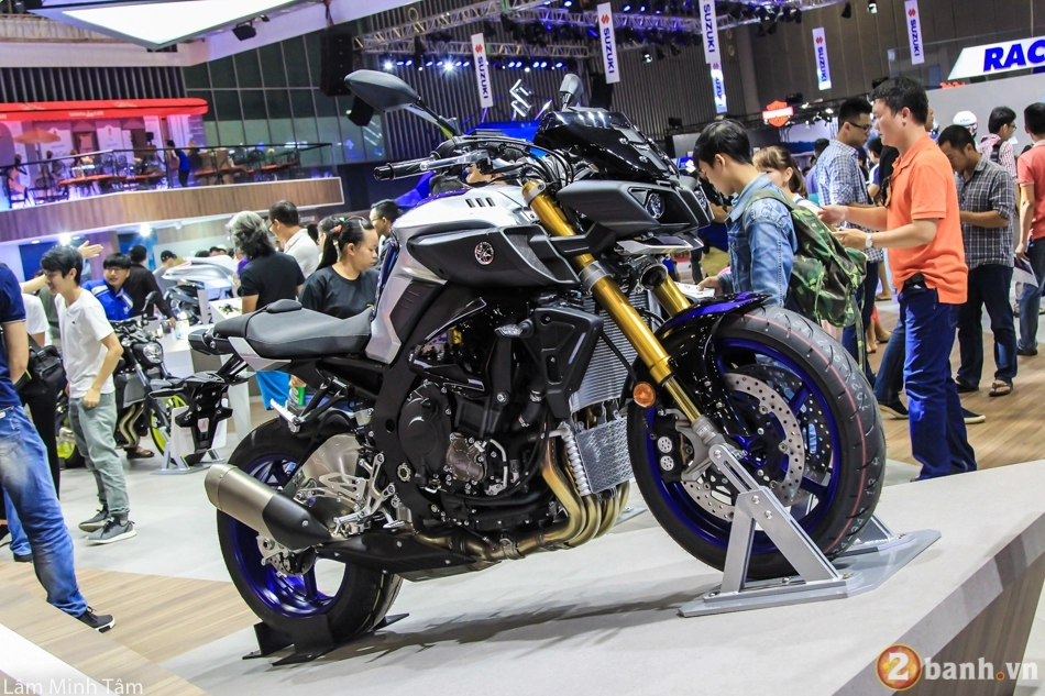 Cận cảnh chi tiết yamaha mt-10 sp 2017 tại vmcs 2017