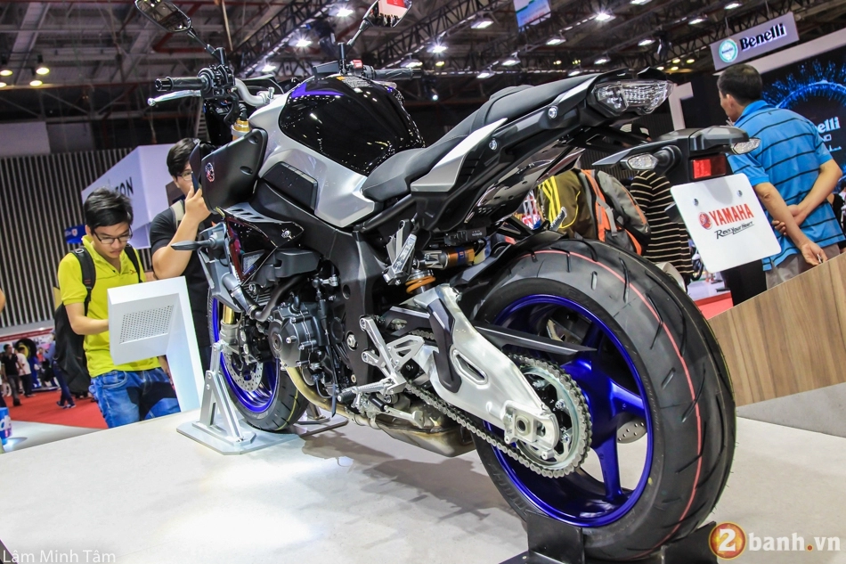 Cận cảnh chi tiết yamaha mt-10 sp 2017 tại vmcs 2017