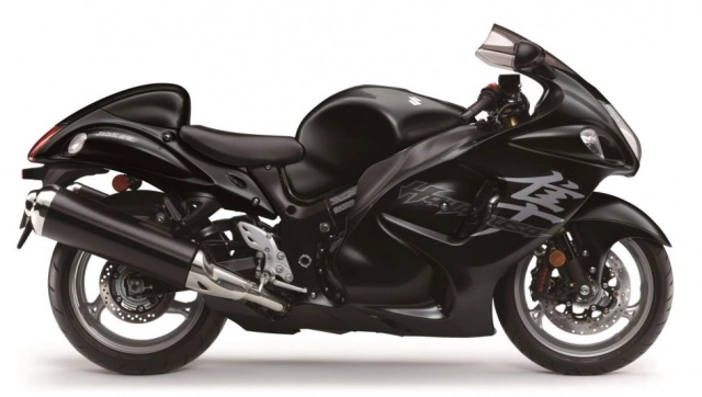 Cận cảnh đập hộp suzuki hayabusa 2019 đầu tiên tại ấn độ