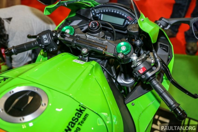 Cận cảnh kawasaki ninja zx-10rr và zx-6r 2019 được công bố giá khởi điểm 899 triệu và 444 triệu vnd