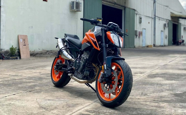 Cận cảnh ktm 790 duke đầu tiên tại việt nam