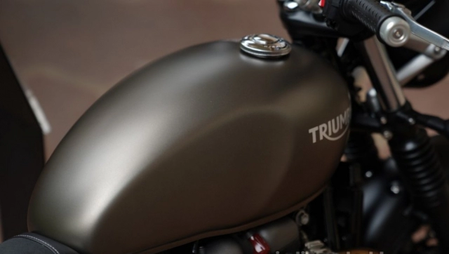 Cận cảnh triumph street twin và street scrambler 2019 tại ấn độ