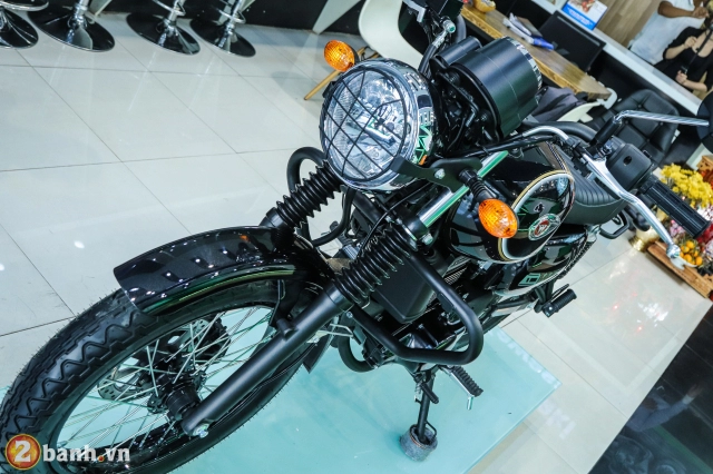 Cận cảnh và giá bán kawasaki w175 2019 custom đậm chất cổ điển từ motorrock