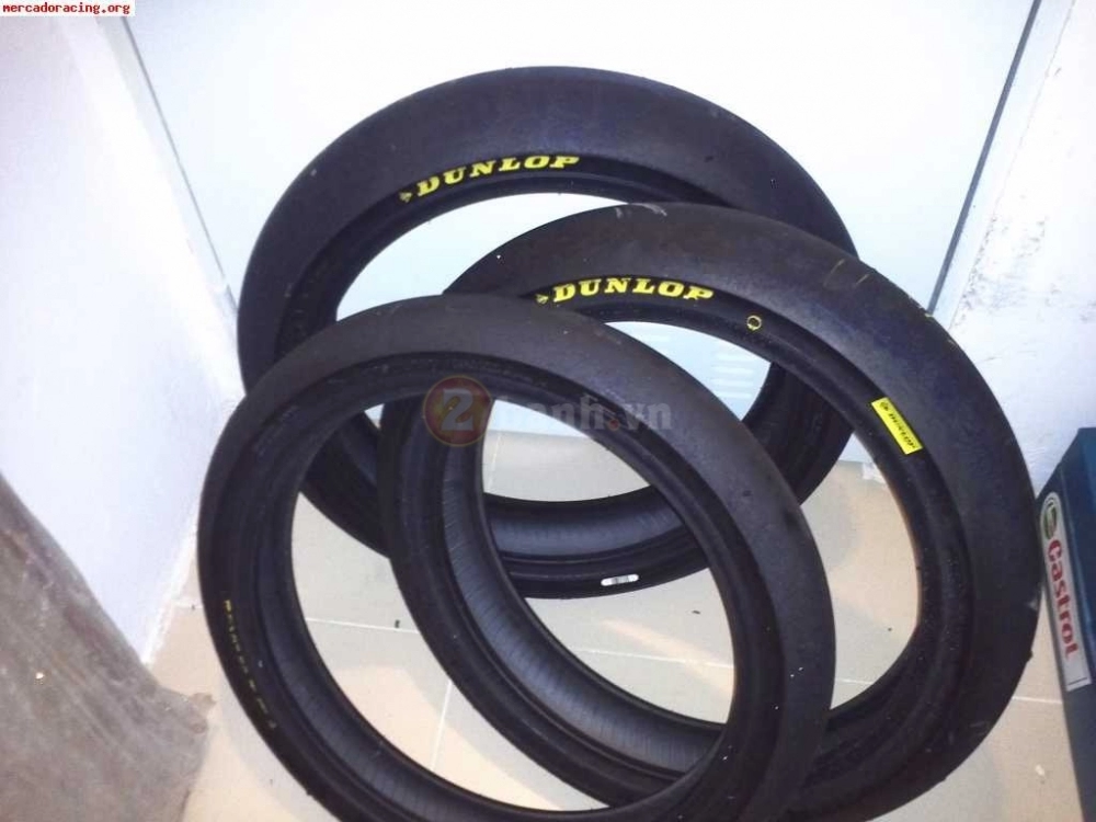 Cận cảnh vỏ dunlop moto3 chuyên dụng cho hệ thi đấu ub150 thuộc giải đua arrc