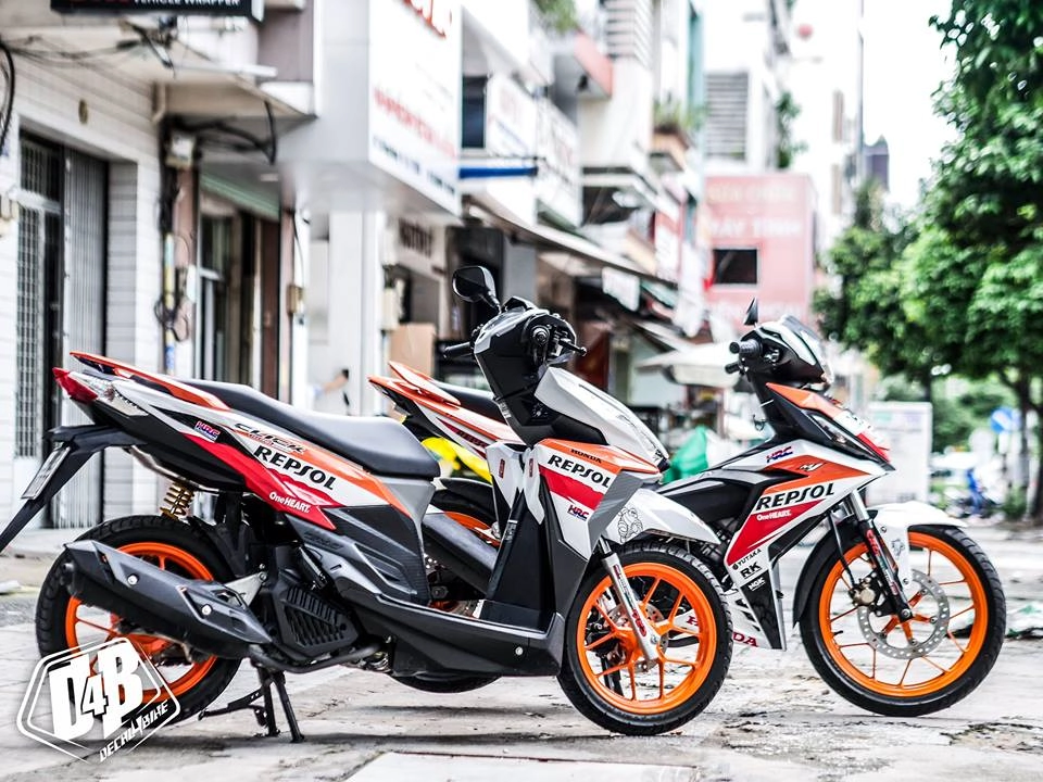 Cặp đôi repsol đẹp hoàn hảo và tinh tế của biker việt