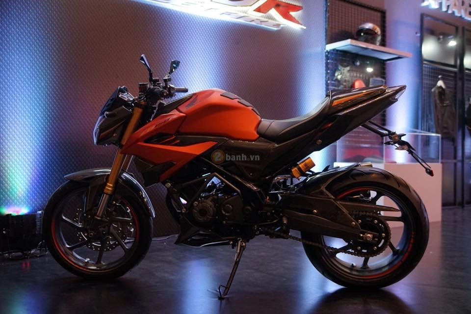 Cb150r 2019 với phiên bản độ dàn chân đến từ đàn anh cbr250rr