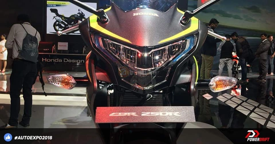 Cbr250r 2018 bất ngờ xuất hiện - huyền thoại được làm mới