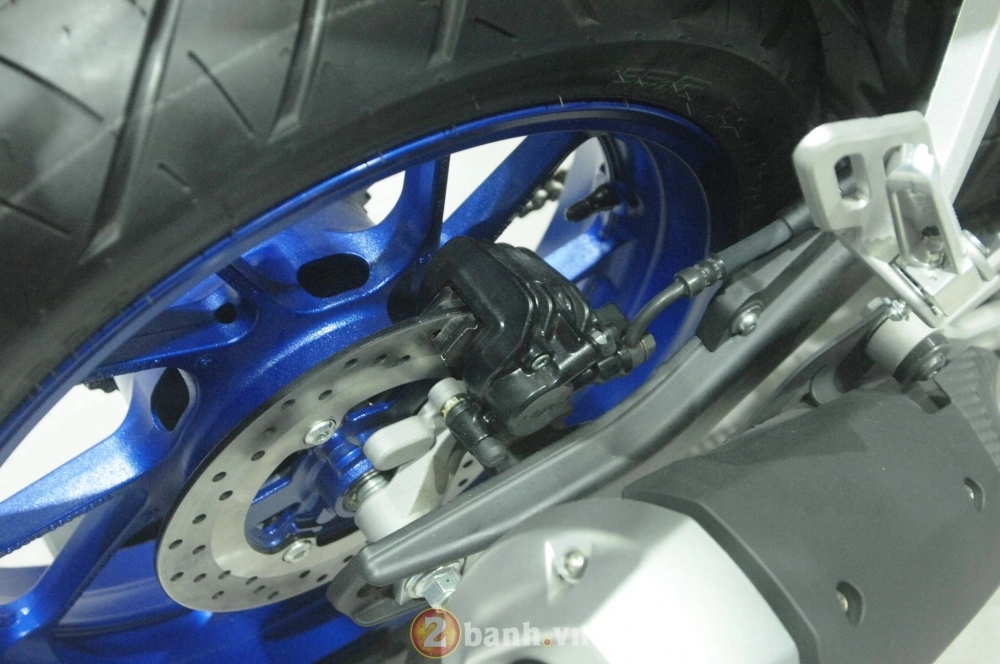 Chi tiết mẫu xe yamaha yzf-r15 2017 được dự đoán sẽ bán với giá 90 triệu đồng