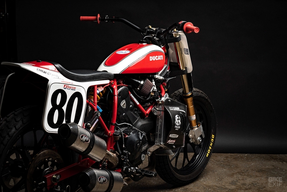 Chiêm ngưỡng chân dung thí sinh ducati flat tracker trước giải đua aft twins