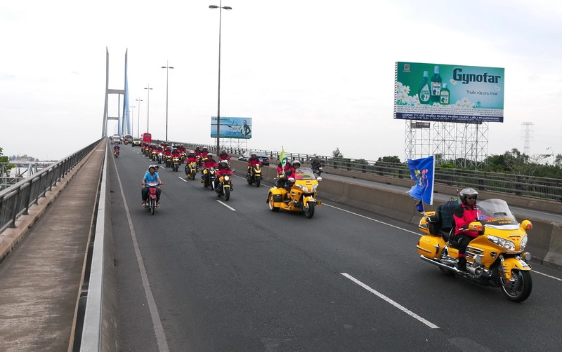 Cho phép xe máy-xe mô tô pkl đi vào 4 km trên cao tốc tphcm long thành dầu giây