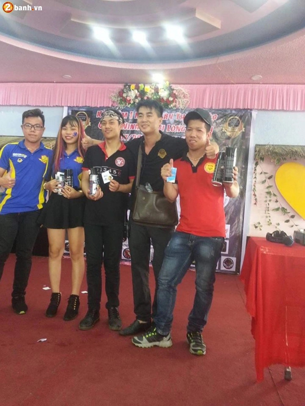 Club winner bụi long thành ôn lại kỉ niệm sau 1 năm thành lập